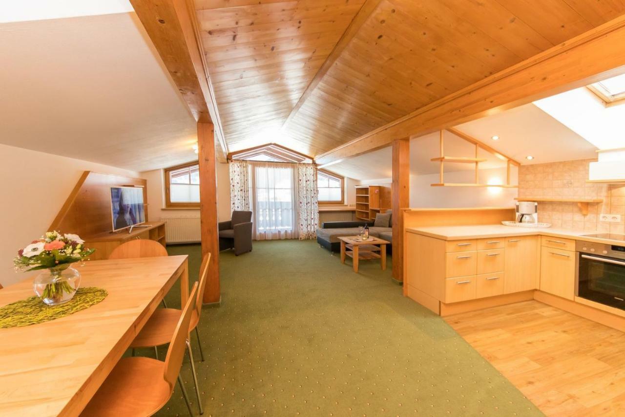 Ferienhaus Hohenwarter Лофер Екстериор снимка